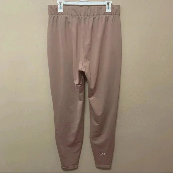 Gymshark Recess Joggers in Taupe Size Large - Picture 5 of 10